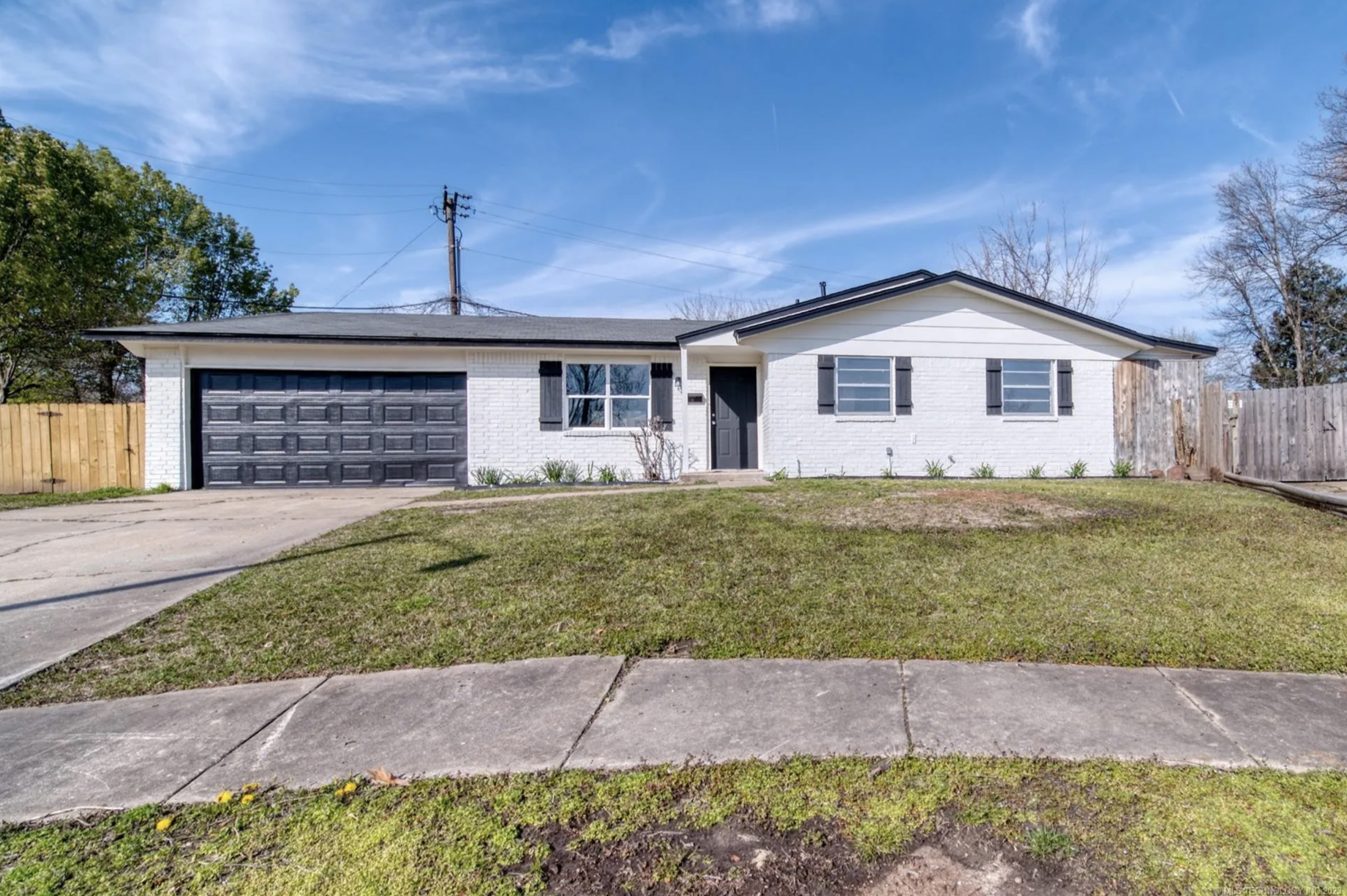 1605 South 108th East Place